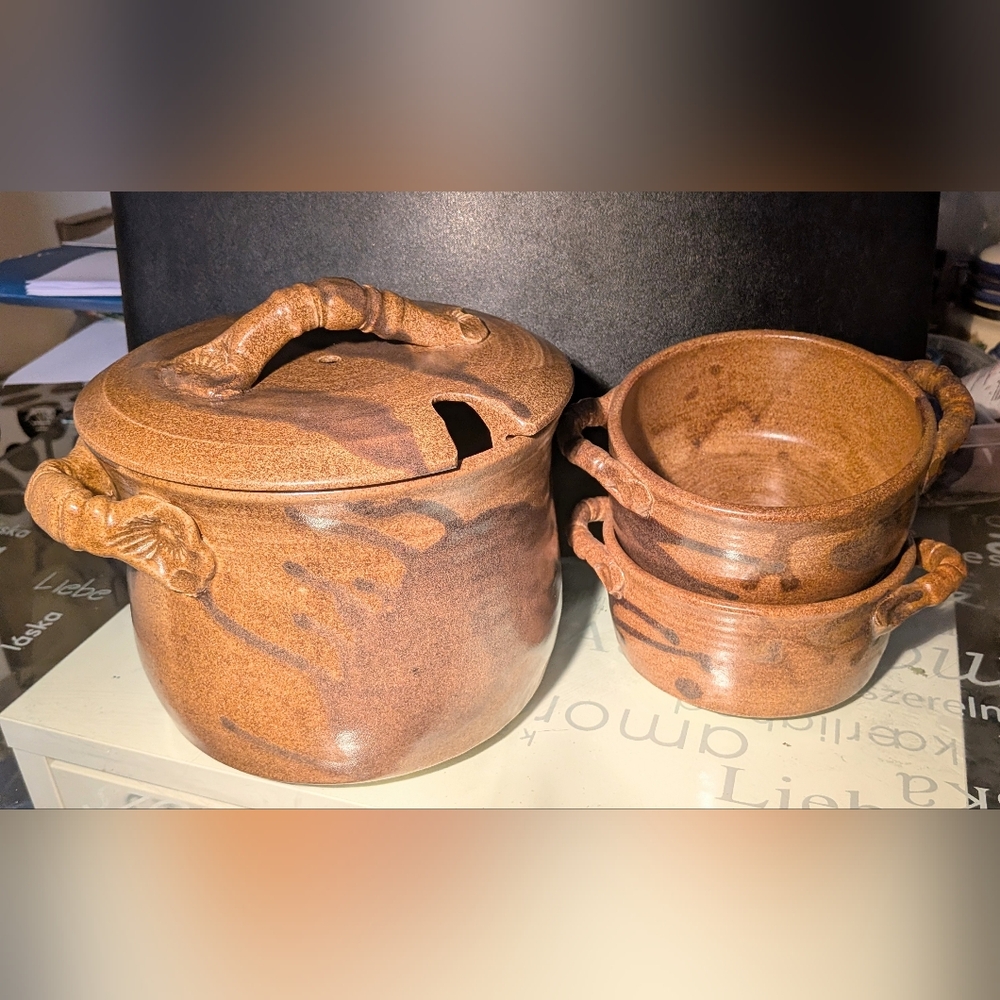 Back Wood Pottery Kennisis Lake Rustic Brown Ceramic Pot and Bowls Set